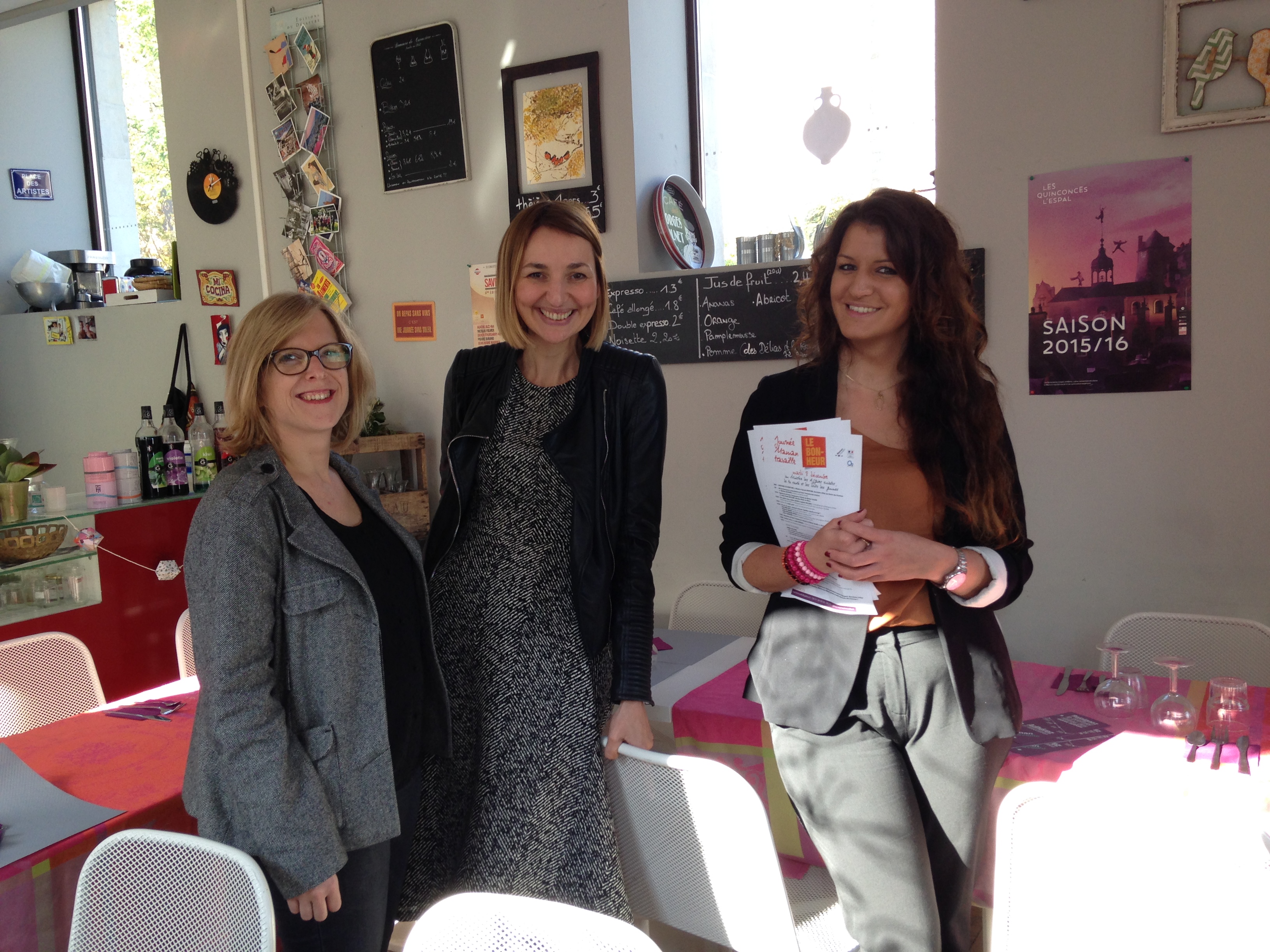 Marlène Schiappa créatrice de "Maman Travaille" avec Géraldine Durant & Marine Vevaux d'O2 lors de la Conférence de Presse Maman Travaille le 15 octobre 2015 au Mans